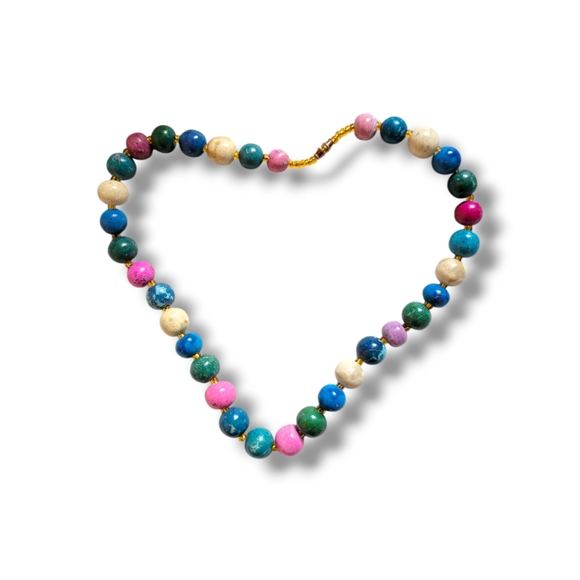 NWOT Gorgeous Multicolor Dyed Natural Stone Beaded Marble Necklace (OS) - Picture 2 of 5